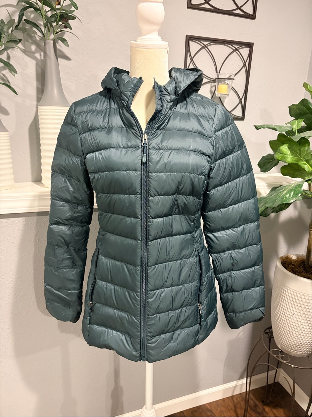 32 Degrees Women's Quilted Hooded Puffer Jacket - Green